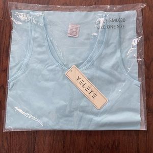 YELETE WOMENS SEAMLESS TANK TOP| Thick strap| | Baby Blue| OS